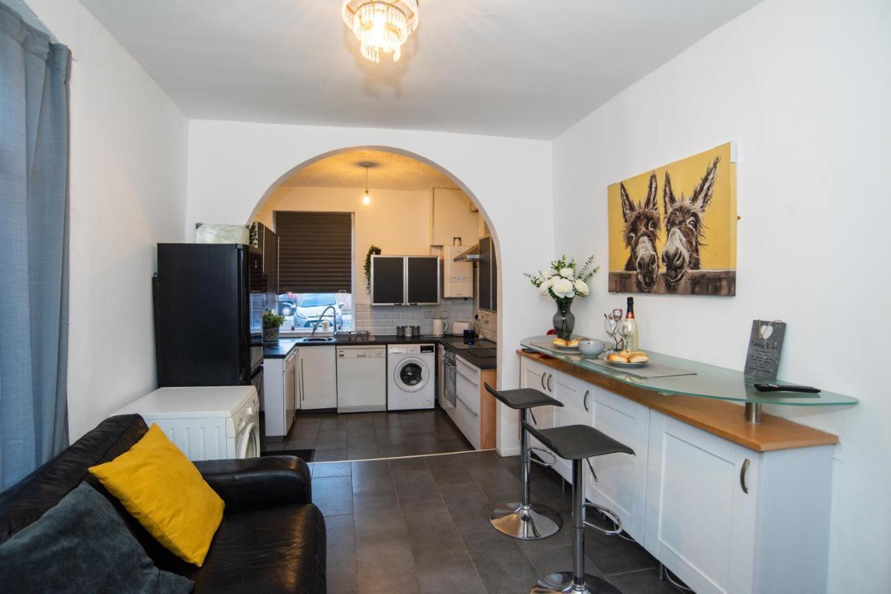 كرو Bentley House With En-Suites المظهر الخارجي الصورة